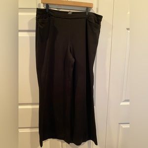 Pull on New York & Company Trousers